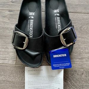 New in Box Birkenstkock Madrid Big Buckle -size 37
